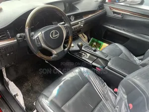 Lexus ES 350 FWD 2014 Red