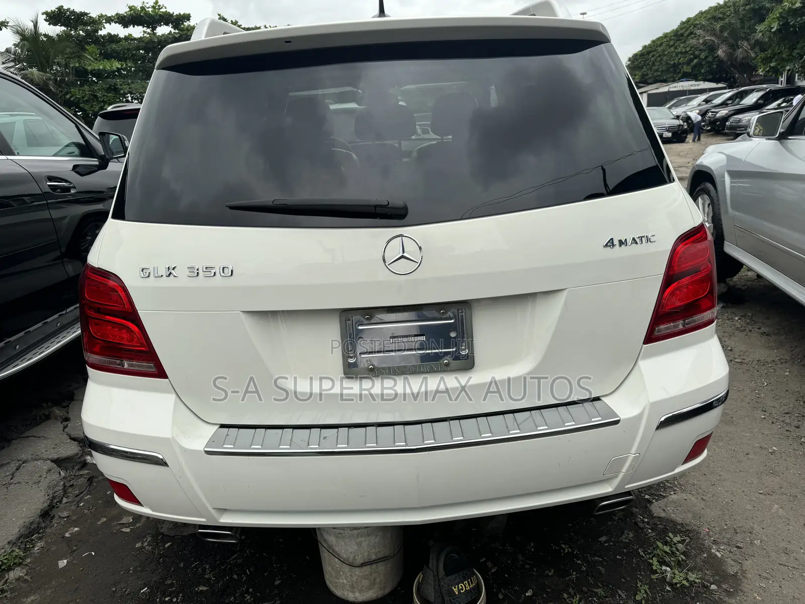 Mercedes-Benz GLK-Class 350 4MATIC 2012 White