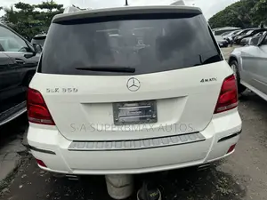 Mercedes-Benz GLK-Class 350 4MATIC 2012 White