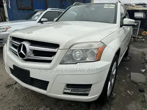 Mercedes-Benz GLK-Class 350 4MATIC 2012 White
