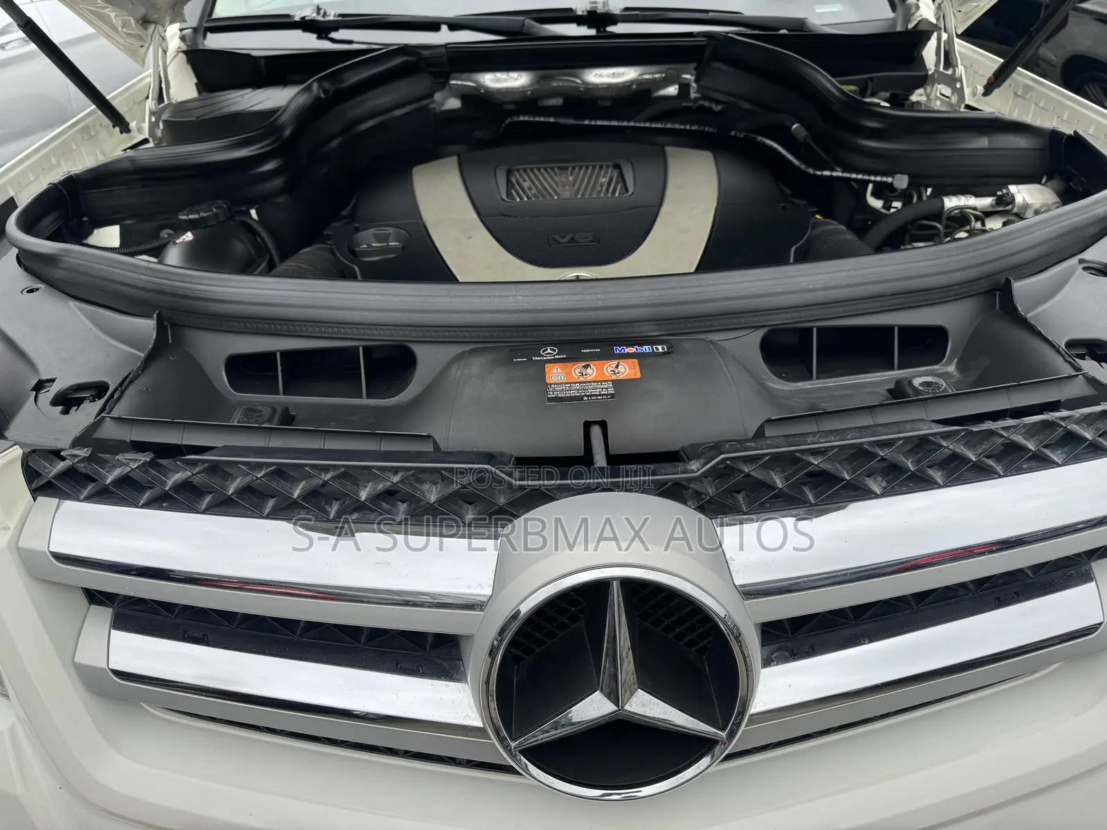 Mercedes-Benz GLK-Class 350 4MATIC 2012 White