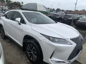 Lexus RX 350 2022 White