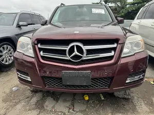 Mercedes-Benz GLK-Class 350 4MATIC 2010 Burgundy