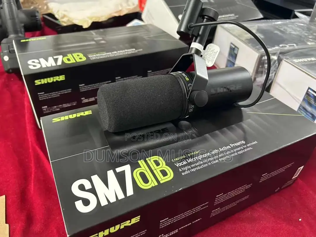 Shure Sm7db Dynamic Studio Microphone