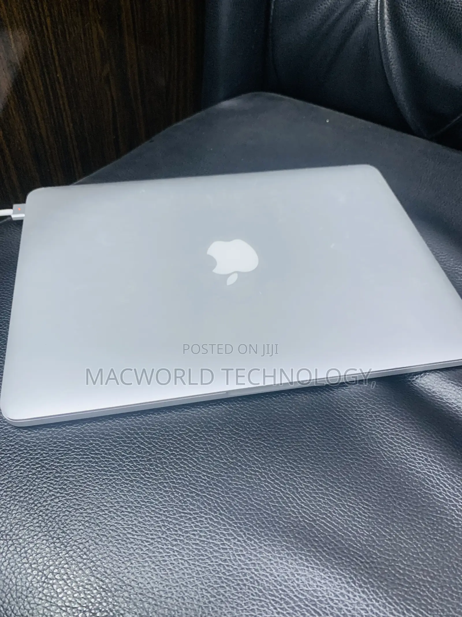 Laptop Apple MacBook Pro 2015 8GB Intel Core I5 SSD 512GB