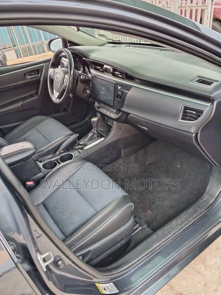 Toyota Corolla 2014 Gray