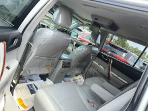 Toyota Highlander Limited 2012 Silver