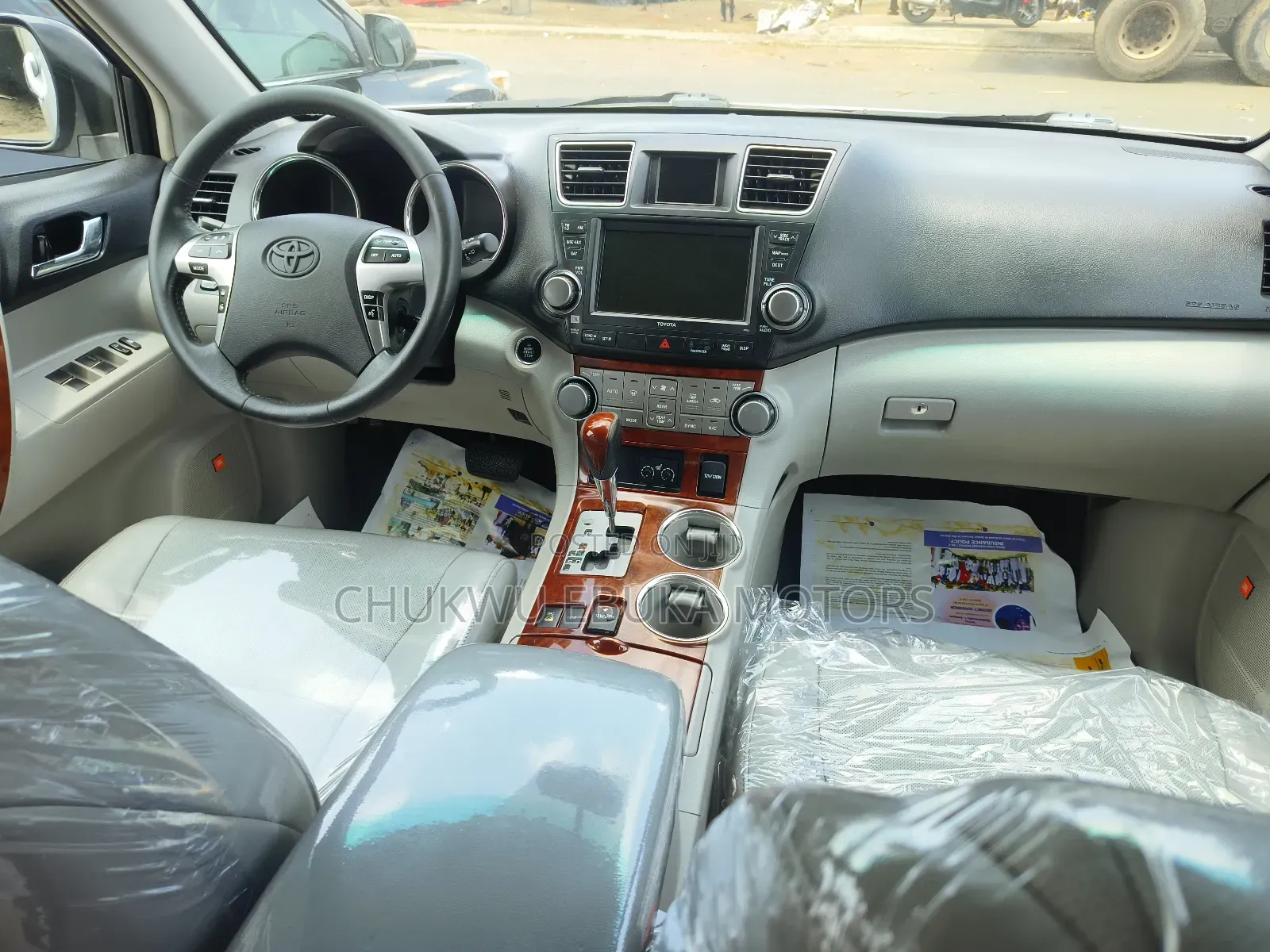 Toyota Highlander Limited 2012 Silver