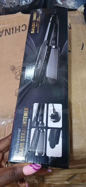 Salon Maxx Hair Straightener