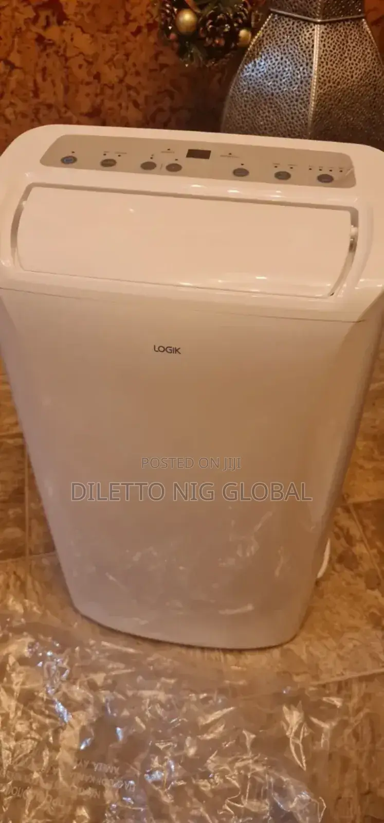Logik 20ltrs Dehumidifier