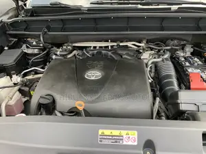 Toyota Highlander Limited 2021 Matt Black