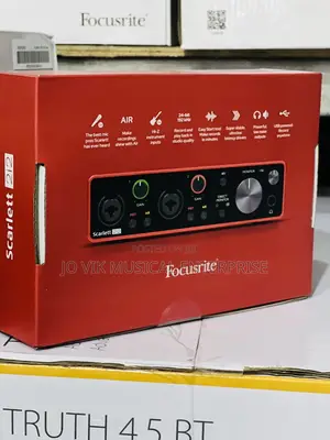 Focusrite Scarlett 212 Studio Full Pack