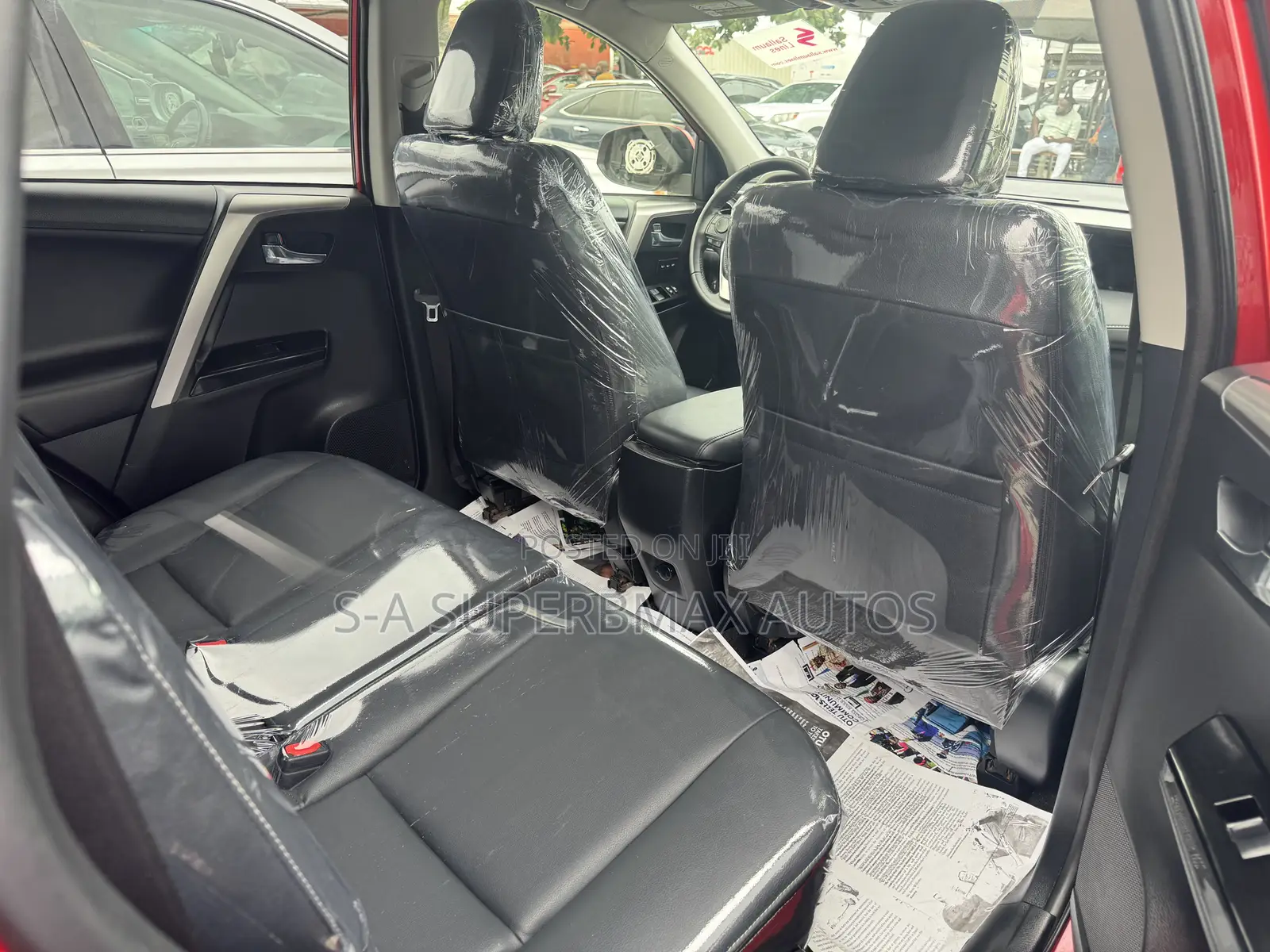 Toyota RAV4 2016 Red