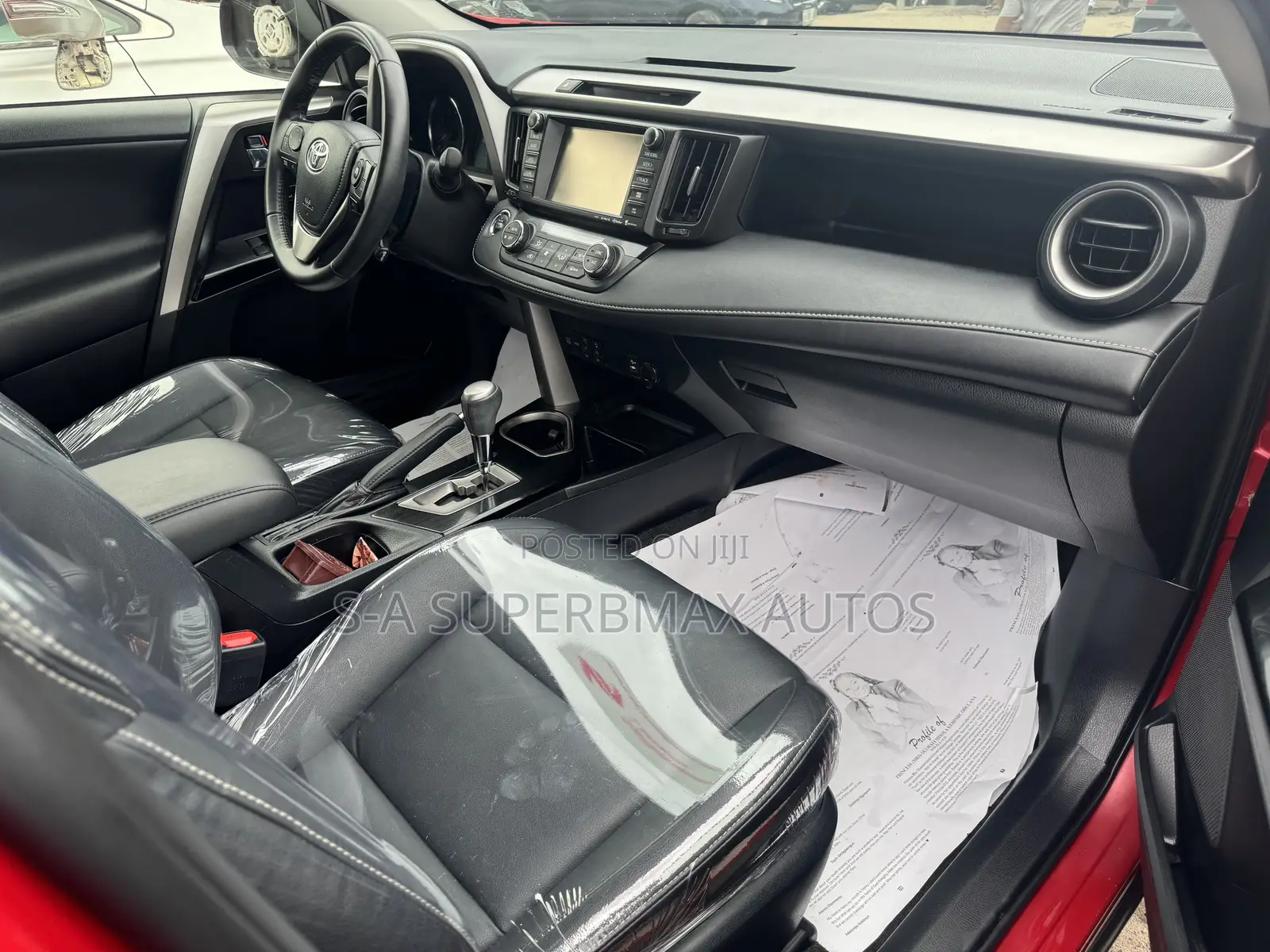 Toyota RAV4 2016 Red