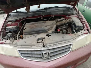 Honda Odyssey 2003 Red