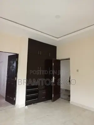 4bdrm Townhouse / Terrace in Wuye for rent
