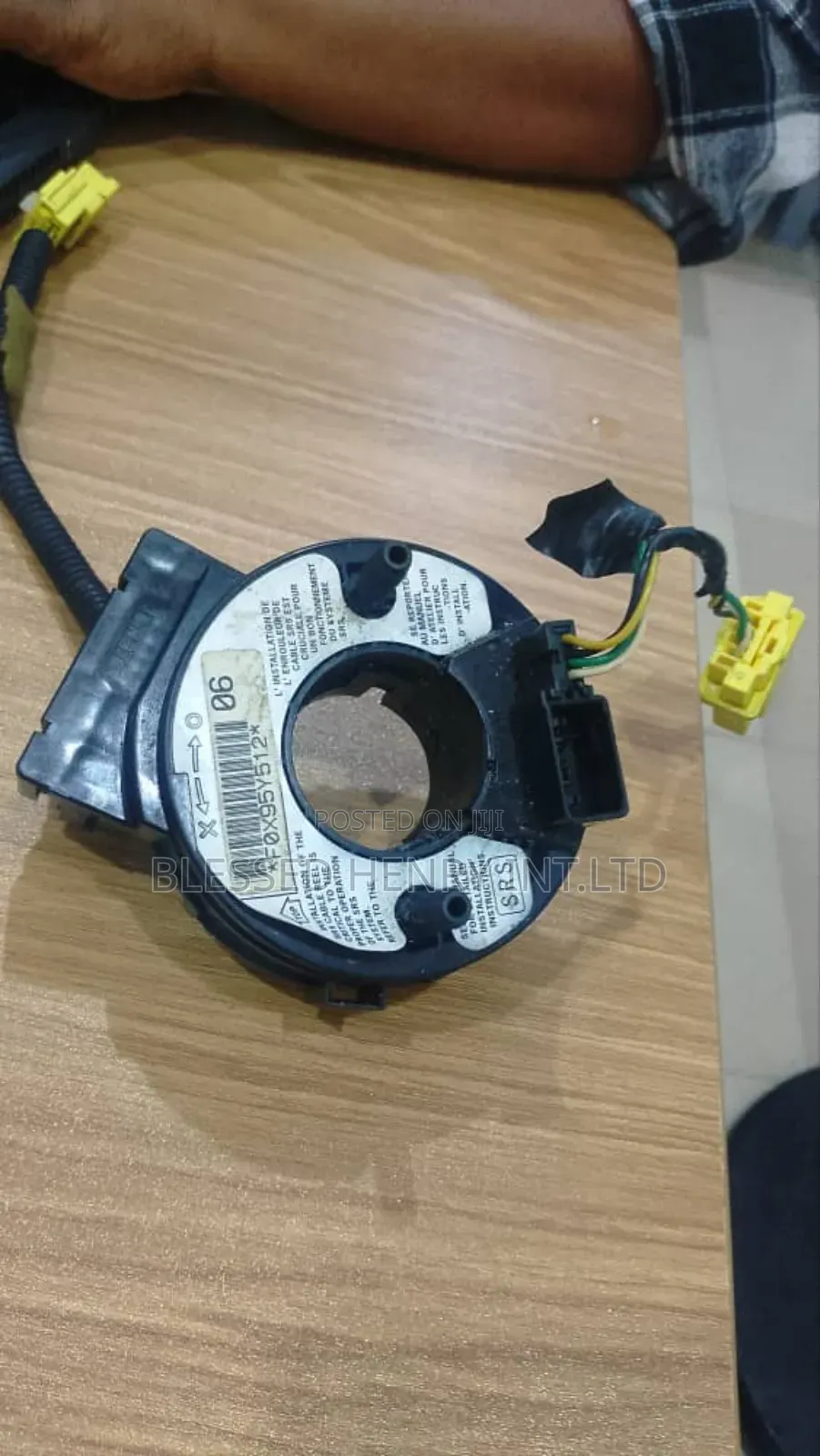 Horn Switch and Headlight Switch