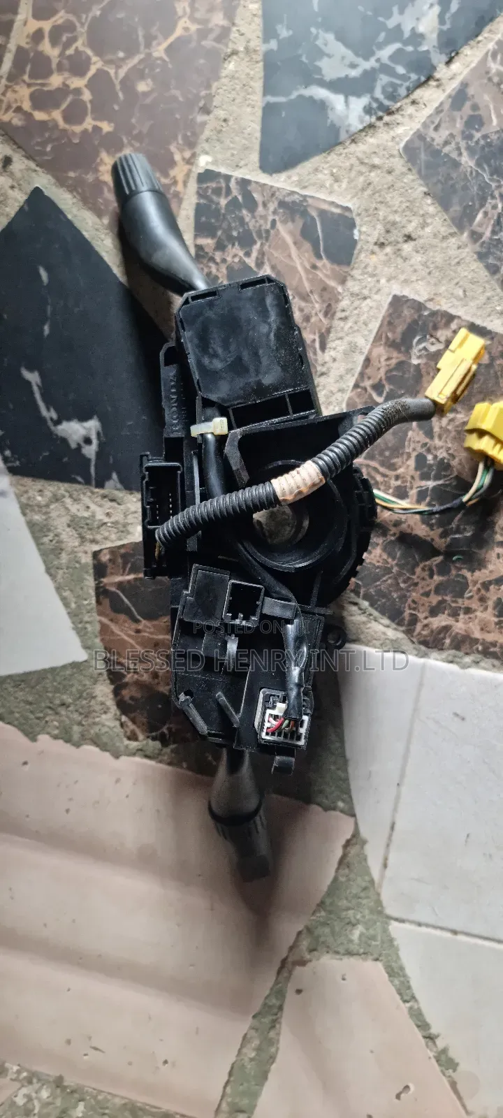 Horn Switch and Headlight Switch