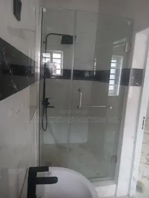 Shower Cubicles Ishimili