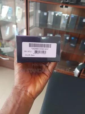 New Samsung Galaxy S10 Plus 128 GB Black