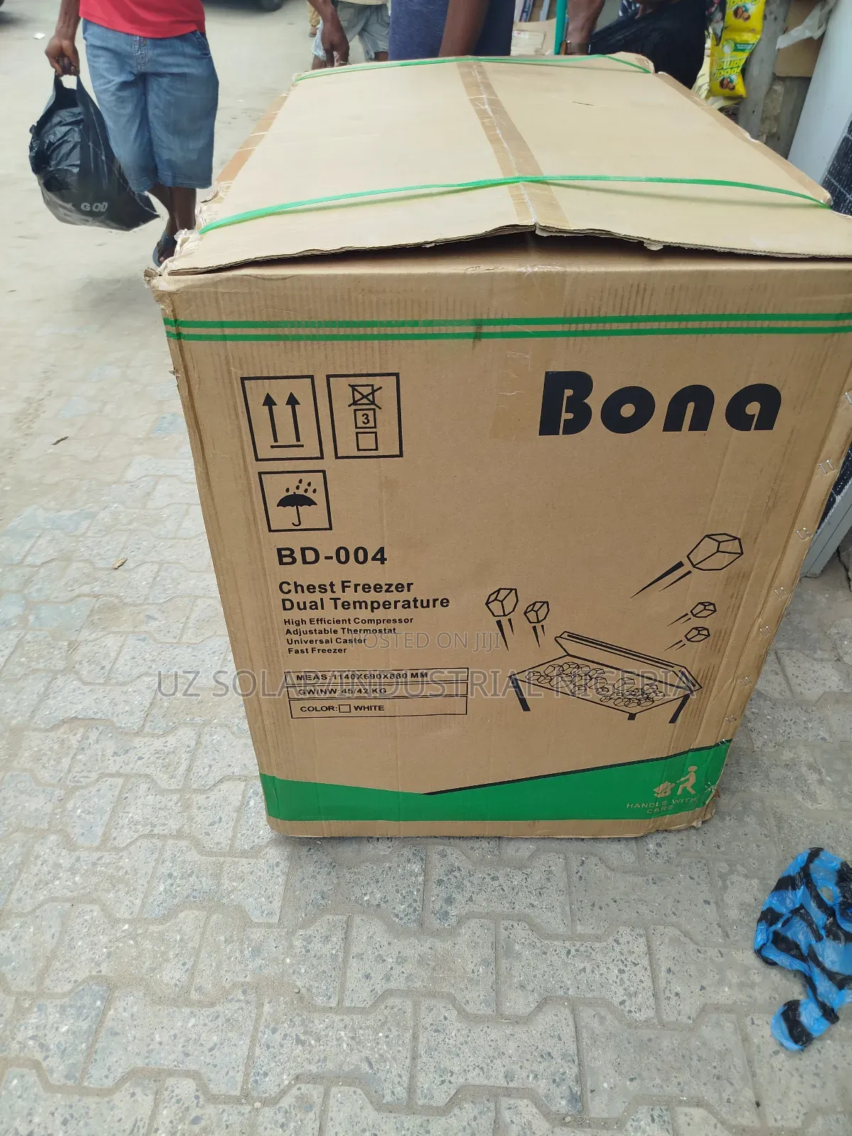218l Bona Freezer