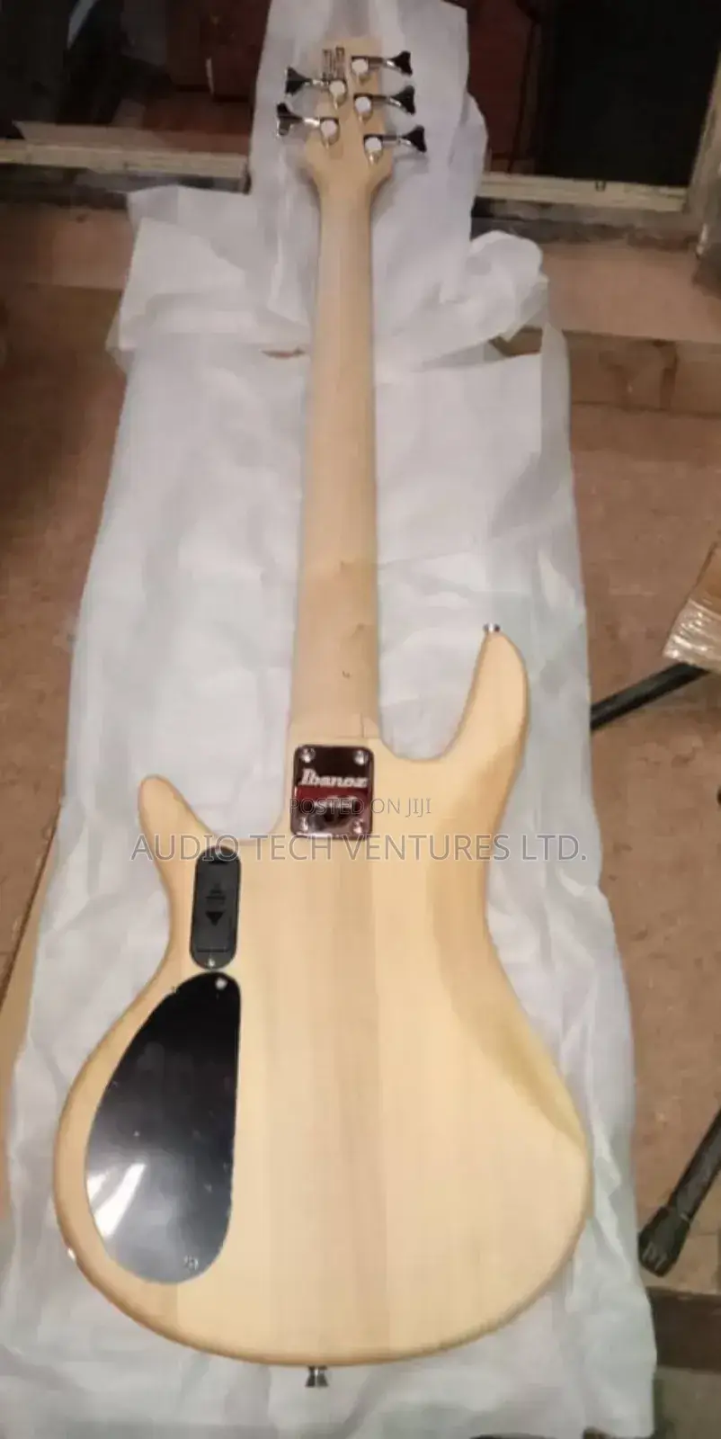 Ibanez Guitar 5 Strings Bass Active