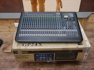 Yamaha MGP24X Premium Mixing Console Large