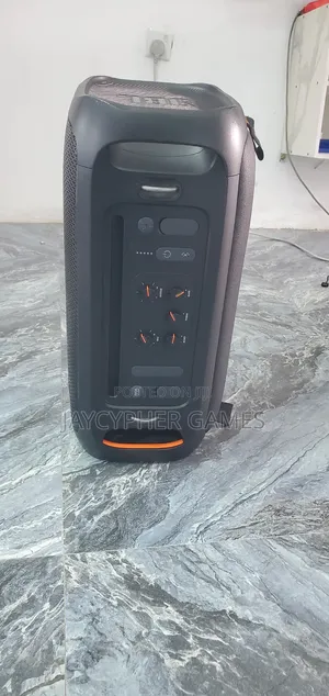JBL Party Box on the Go