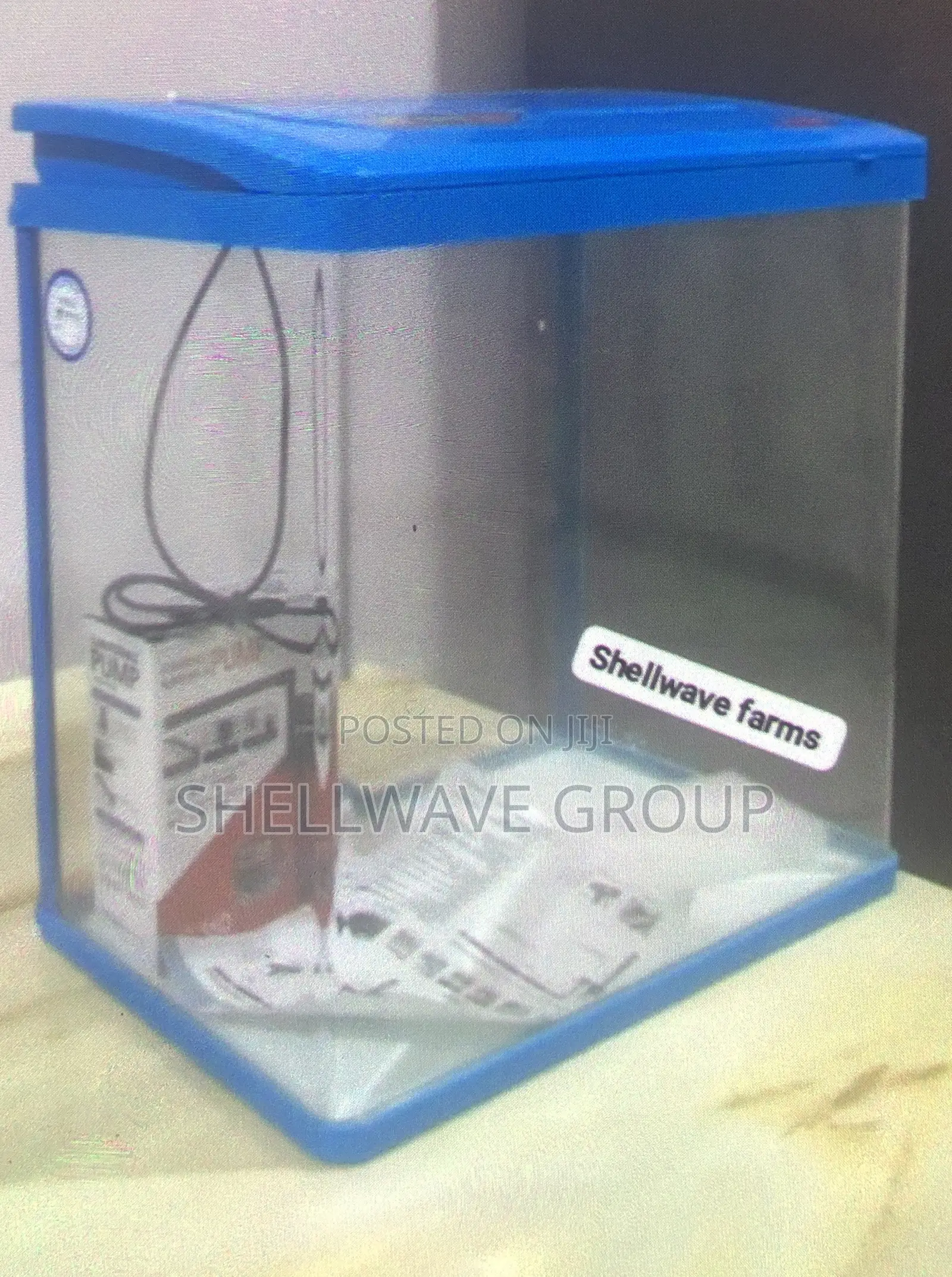 18liters Aquarium With Inbuilt Light Filter
