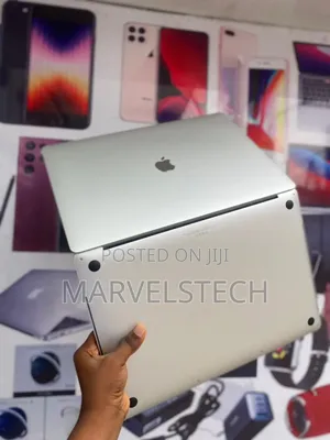 Laptop Apple MacBook 2019 16GB Intel Core i7 SSD 512GB