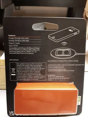 Photo - Blackweb Wireless Charging Pad