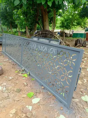 Art Lasercut Gate