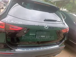 Mercedes-Benz GLA 250 2020 Black