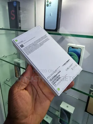 New Apple iPhone 15 Pro Max 512 GB White