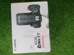 Canon Rebel T7