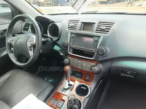 Toyota Highlander Limited 3.5L 2WD 2013 Black