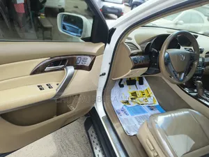 Acura MDX Technology Package SUV AWD (3.7L 6cyl 6A) 2010 White