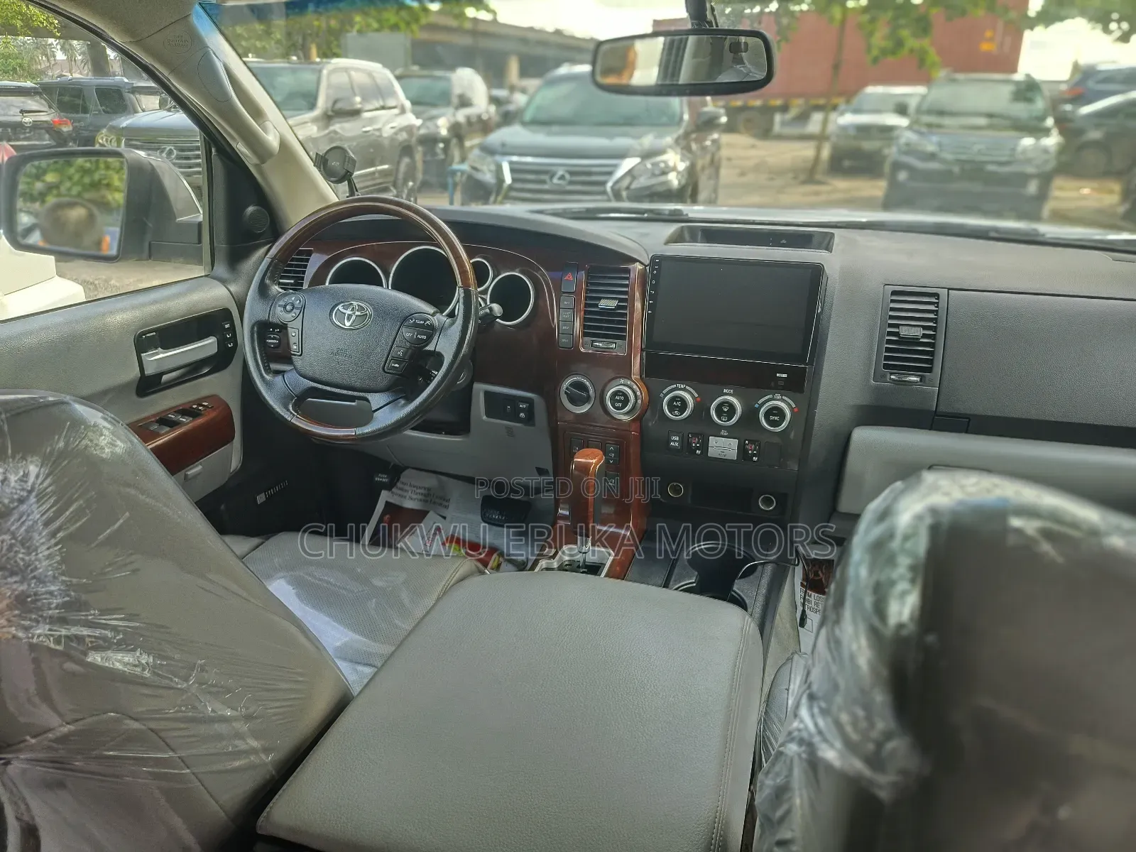 Toyota Sequoia 2015 Silver