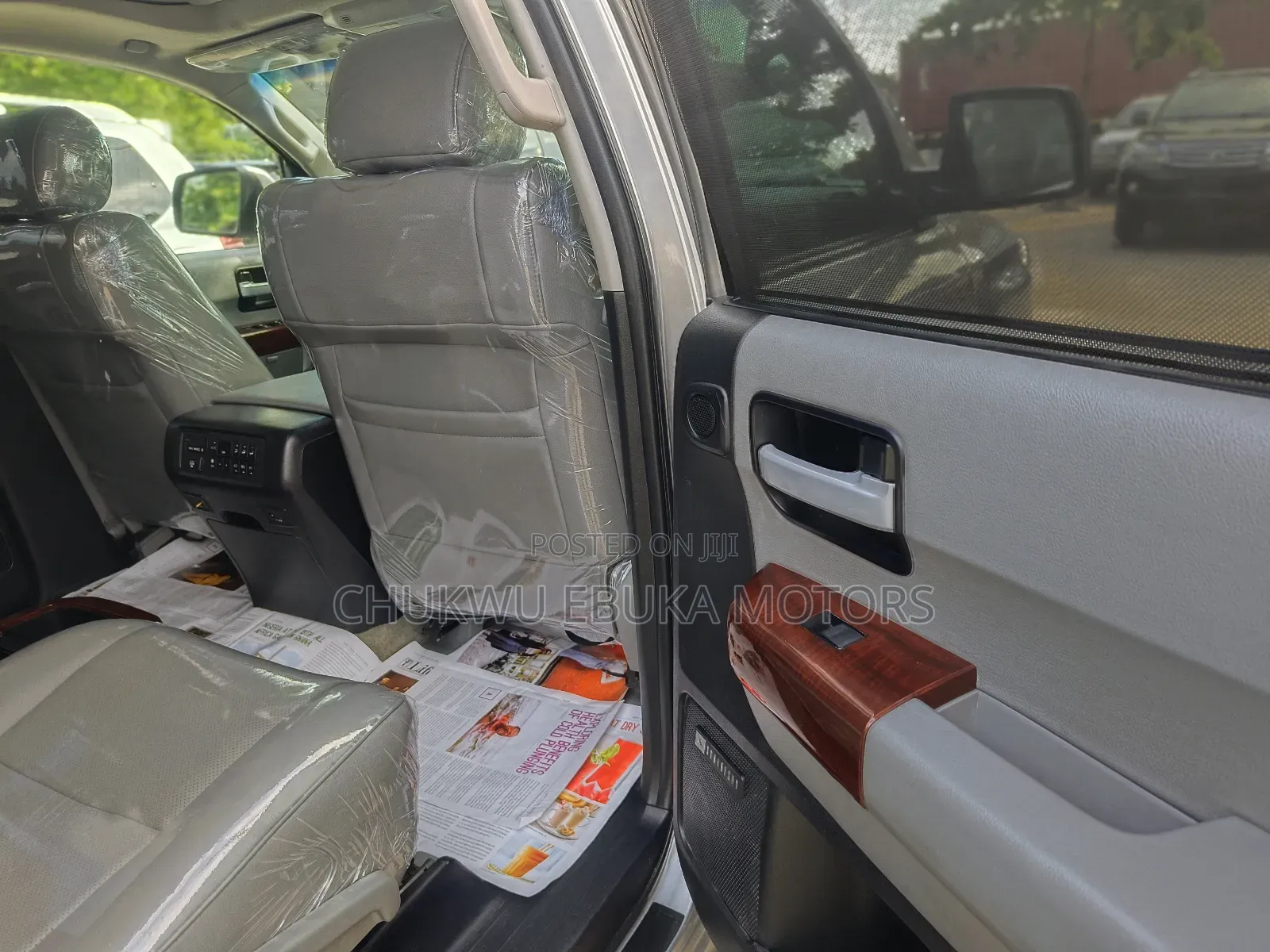 Toyota Sequoia 2015 Silver