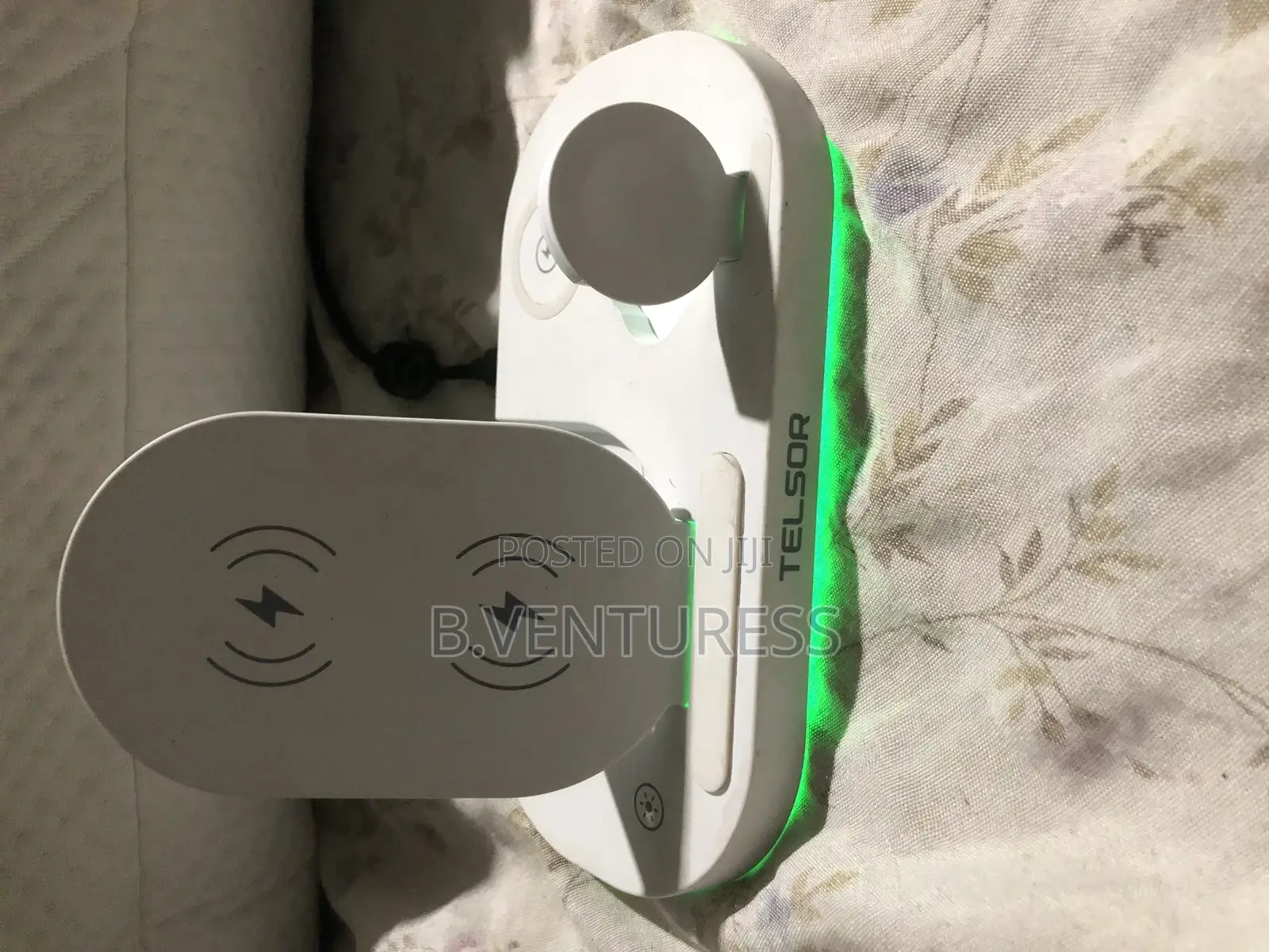 3 in 1 Wireless Fast Charging Stations