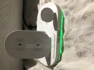 Photo - 3 in 1 Wireless Fast Charging Stations