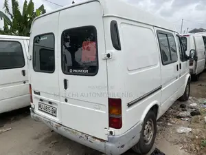 Ford Transit 1999 White