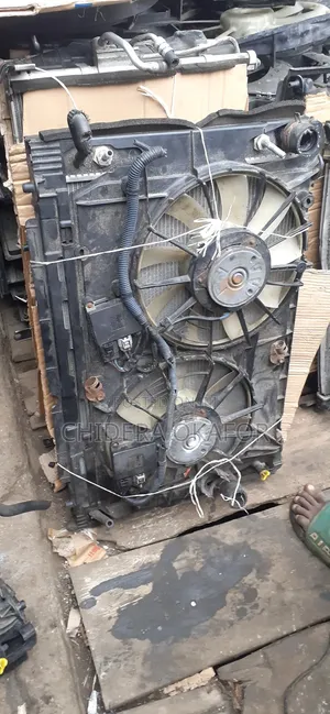 Radiator and Fan and Condenser for Lav4 V6 2010