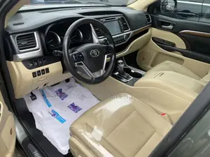 Toyota Highlander 2017 Green