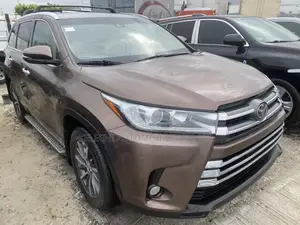 Toyota Highlander 2017 Gray