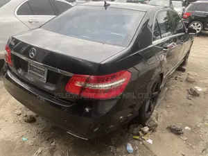Mercedes-Benz E350 2010 Black