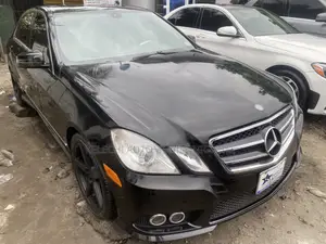 Mercedes-Benz E350 2010 Black
