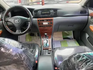 Toyota Corolla 2005 Silver