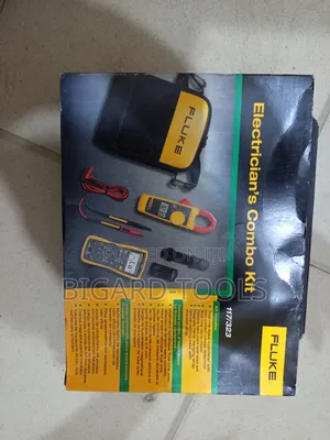 Electrician's Combo Kit (Fluke117/323)