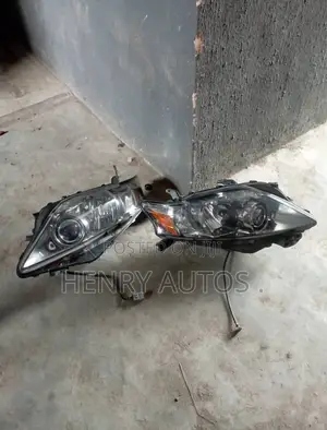 Set Headlamp Rx 350 2010